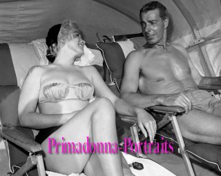 Marilyn Monroe & Joe Dimaggio 8x10 Lab Photo 1954 Candid Married Couple Portrait