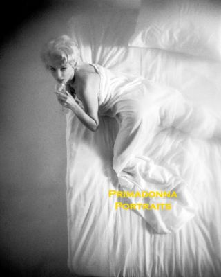 Marilyn Monroe 8x10 Lab Photo Sexy Under The Sheets " Douglas Kirkland " 1961