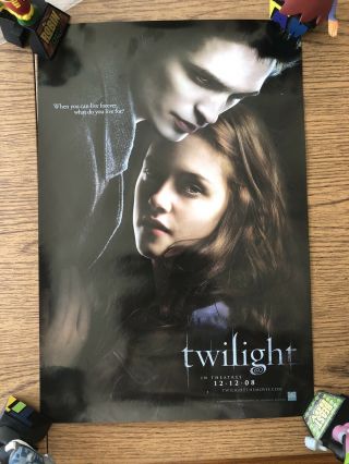 Twilight - 11 " X17 " Movie Poster - Robert Pattinson Kristen Stewart