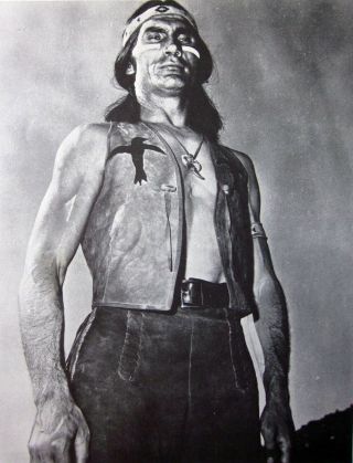 Arrowhead Sexy Clipping Jack Palance As Toriano B&w Photo Native Apache 1953