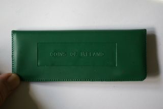 Ireland 1966 UNC set in Central Bank of Ireland wallet 2