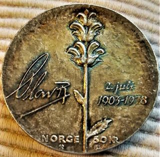 1978 Norway 50 kroner toned AU silver world coin - 75th Birthday King Olav V 2