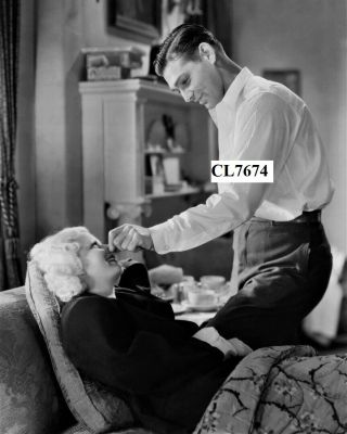 Jean Harlow And Clark Gable In The Movie 