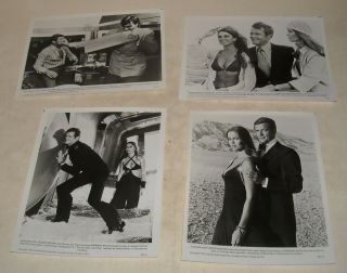 1977 United Artists Roger Moore James Bond The Spy Who Loved Me 4 Promo Photos