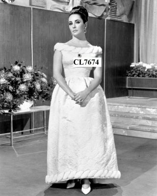 Elizabeth Taylor Dressed In A Givenchy Ball Gown For Movie " The Vips " Photo