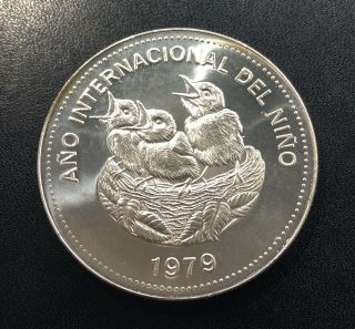 Costa Rica 1979 100 Colones Silver Coin: International Year Of The Child