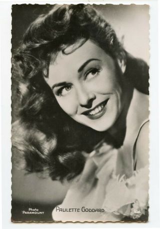 1940s Movie Film Star Vintage Paulette Goddard French Photo Postcard