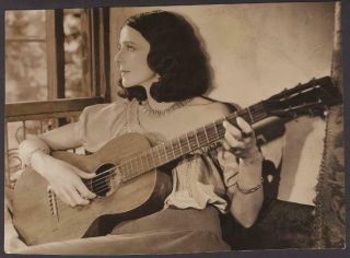 Sexy Mona Maris Playing Guitar In Romance Of The Rio Grande 