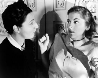 Judith Anderson Joan Fontaine Startled Look Alfred Hitchcock Rebecca 8x10 Photo