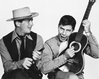Pardners Dean Martin & Jerry Lewis 8x10 B&w Photo