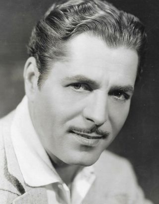 1931 Fox movie publicity photo by Hal Phyfe of handsome actor Warner Baxter 2