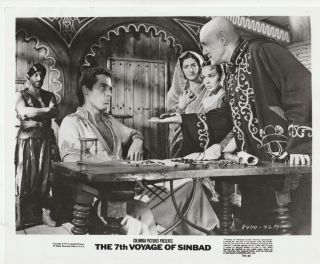 Reissued 8x10 B&w Still R75 " The 7th Voyage Of Sinbad " (1958) 2