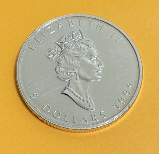 Canada 1999 Maple Leaf Silver 5 Dollar Coin - 1 Oz Silver - Uncirculated