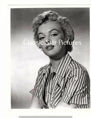 N195 Marilyn Monroe Close Up 8 X 10 Glossy Photo