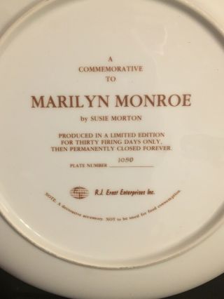 A Commemorative to Marilyn Monroe Plate 1050 By Susie Morton 3