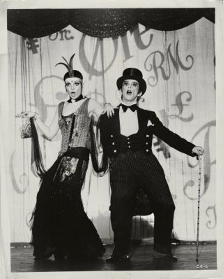 Liza Minnelli & Joel Grey Performing 1971 Scene Still Cabaret