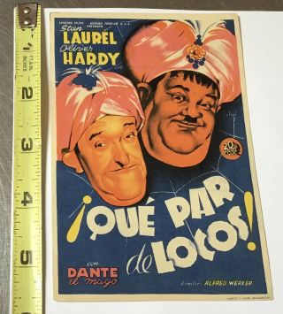 1942 Spanish Movie Flyer Handbill Laurel & Hardy A Haunting We Will Go