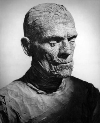 Awesome 1932 Classic The Mummy With Boris Karloff 8x10 Photo E