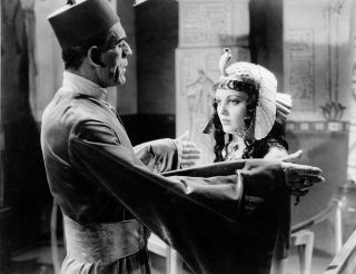 Awesome Classic Moviw Scene From The Mummy With Boris Karloff 8x10 Photo 4