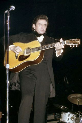 Johnny Cash 1969 Iconic Full Length Playing Guitar In Concert 4x6 Press Photo