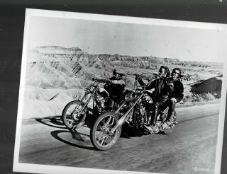 8x10 B & W Photo Of - Scene - Dennis Hopper & Peter Fonda - Easy Rider