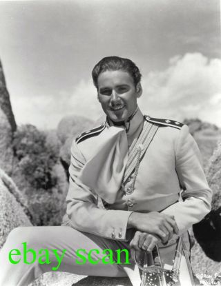 Errol Flynn 17 B&w 8x10 Photo Handsome Star Portrait
