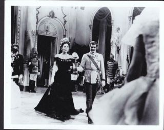 Ava Gardner And Omar Sharif In Mayerling 1968 Movie Photo 32241