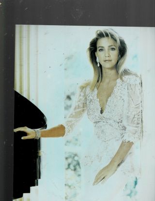 8 X10 Color Photo Of - Heather Locklear - Sexy In Lace