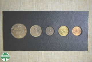 1958 Philippines 5 - Coin Set In Holder - 1,  5,  10,  25,  And 50 Centavos