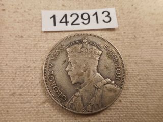 1934 Zealand Half Crown - Collector Grade Album Coin - 142913