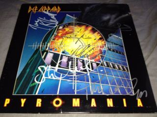 Def Leppard Steve Clark Signed Pyromania All 5 Vinyl Lp Album Authentic