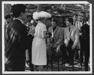 Beatles B170 Press Photo - Paul Mccartney Ringo Meet Hedda Hopper - 1964 - Estq