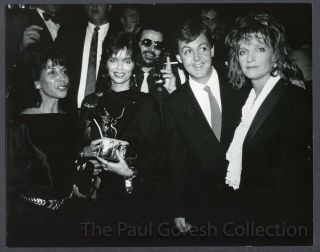 Beatles 83 Press Photo - Paul Mccartney Premier Broadstreet - Linda Ringo - 1984 - Estq