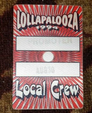 LOLLAPALOOZA VANCOUVER 1994 POSTER AND LOCAL CREW PASS SET HUGE WOW 2