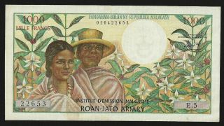 Madagascar 1000 Francs 200 Ariary Nd (1966) P 59a Vf,