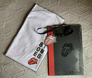 Rolling Stones No Filter Tour 2019 Lithographs Soft Book Cover Bag & Lanyard