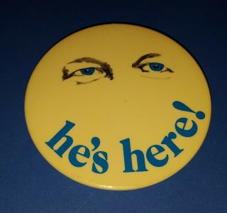 FRANK SINATRA PROMO ONLY ASH TRAY,  1970S BUTTON AND OWNED 