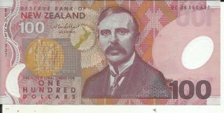 Zealand 100 Dollars 2008 P 189.  Unc.  5rw 12gen