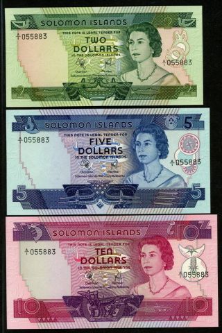Solomon Islands 1977,  2 / 5 / 10 Dollars,  P5 - 7a,  Same Serial 055883,  Unc