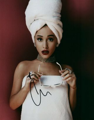 Ariana Grande Sexy Hand Signed 8x10 Autographed Photo Proof