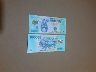 1,  000,  000 Vietnam Dong (2 X 500,  000) Bank Note Million Vietnamese Uncirculated