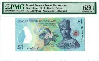 Brunei 1 Ringgit 2016 Pmg 69 Epq S/n D/41 927552 Polymer