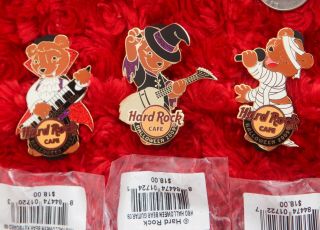 3 Hard Rock Cafe Pins Set Online Halloween Bear Costume Le50 Dracula Witch Mummy