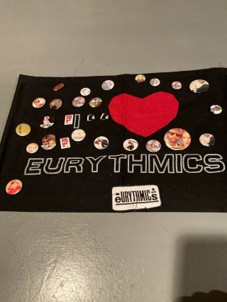27 Eurythmics - Pinbacks Badge Button Pin 25mm 1  On A Banner