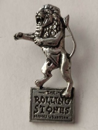 Rolling Stones Bridges To Babylon World Tour 1997 Official Pin Badge Lion Rare