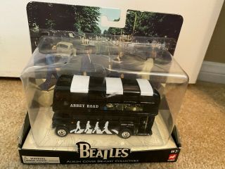 The Beatles Abbey Road Album Cover Die - Cast Collectable - Routemaster Bus