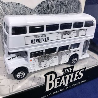 - Corgi The Beatles - Revolver Album Cover Vehicle Die - Cast Routemaster Bus