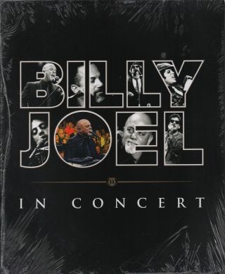 Billy Joel In Concert 2017 Tour Program Book Booklet / Near 2