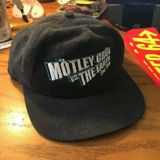 1997 Motley Crue " Vs.  The Earth " The Tour At Concert Baseball Hat Headware