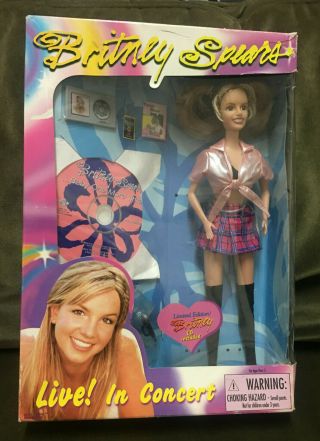 Britney Spears Limited Edition Doll With " Baby One More Time " Cd Single.